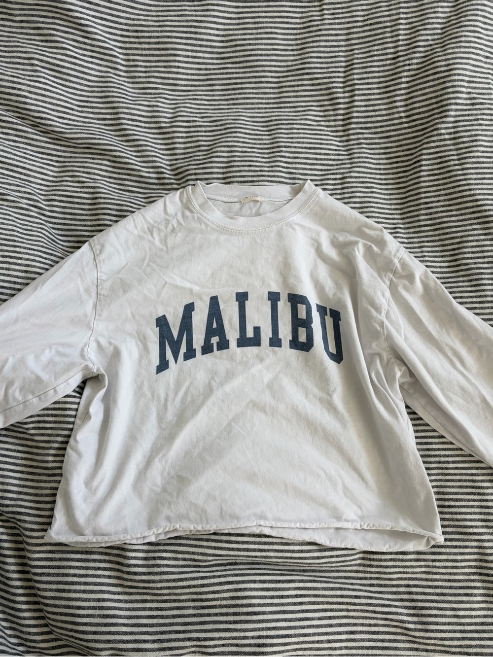 Brandy Melville White Long Sleeve 'MALIBU' Tee with Navy Graphic